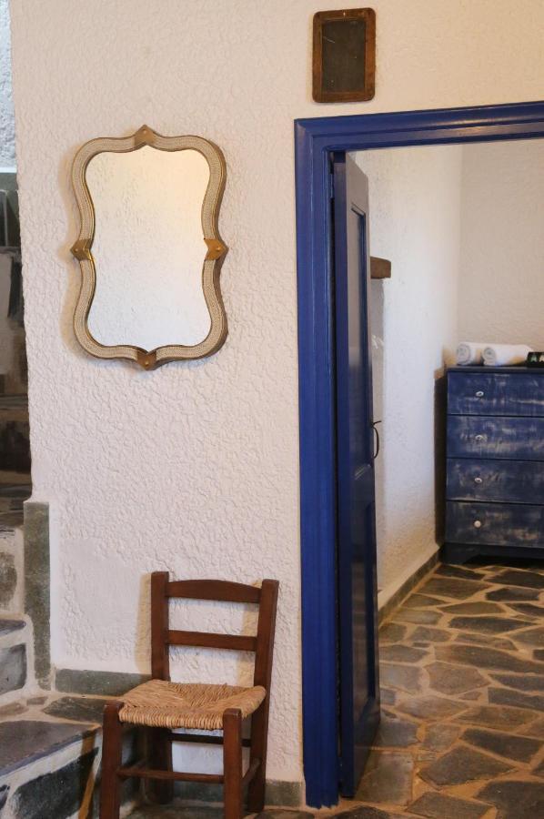 Le Petit Chateau Ano Syros Eksteriør billede