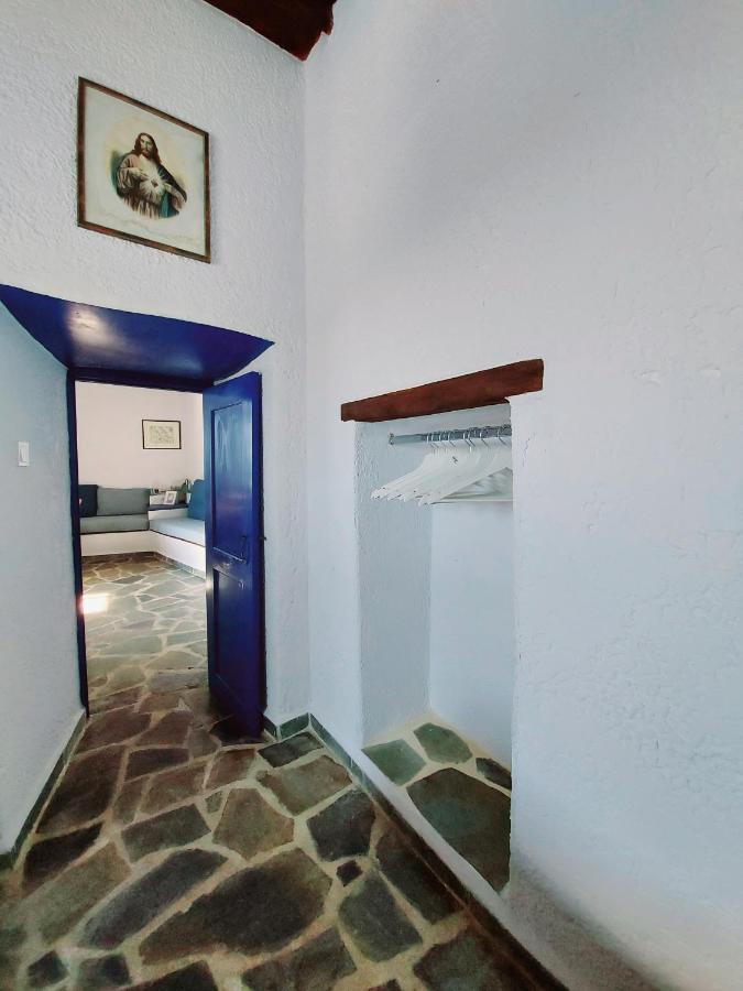Le Petit Chateau Ano Syros Eksteriør billede