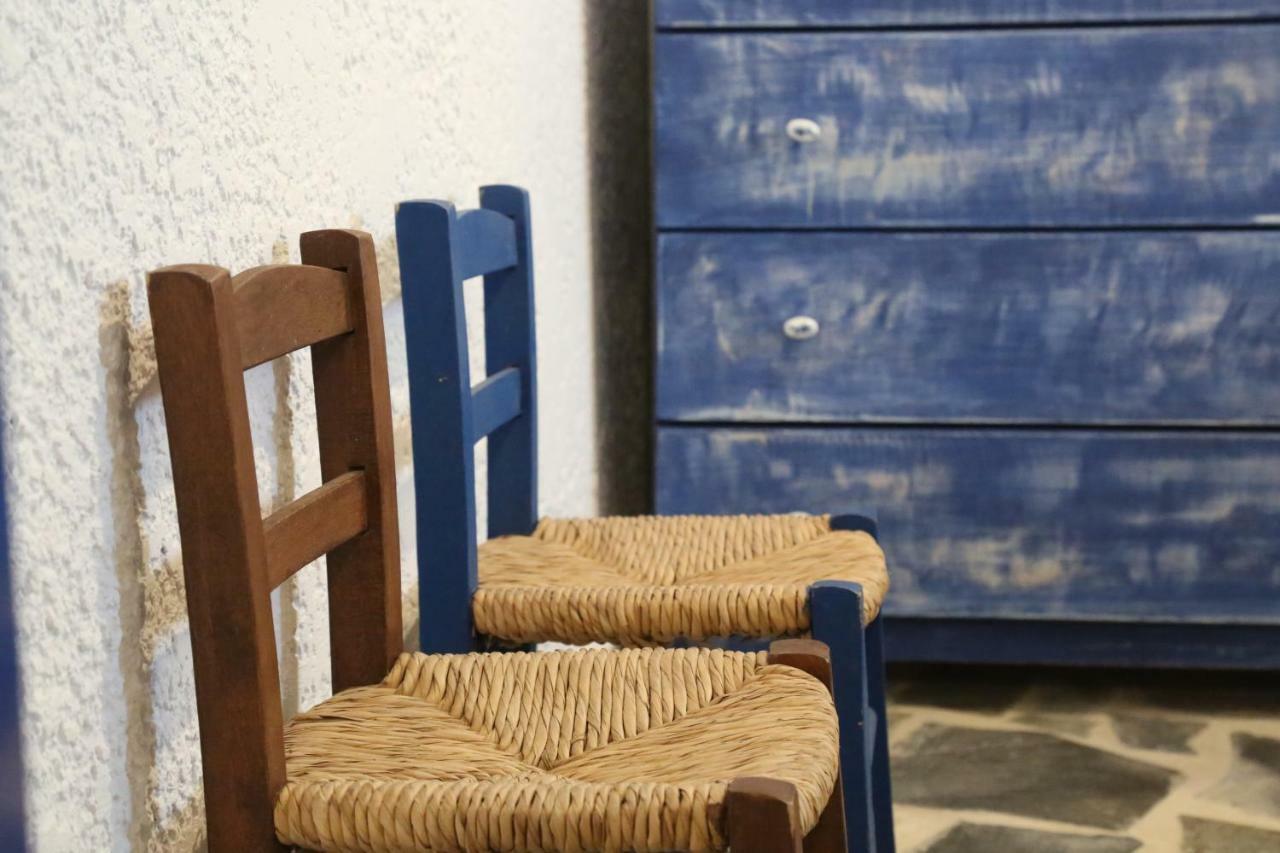 Le Petit Chateau Ano Syros Eksteriør billede